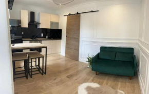 Appartement Indépendant dans charmante maisonnette A